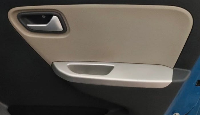 2017 Maruti Alto K10 VXI (O), Petrol, Manual, 37,032 km, Driver Side Door Panels Control