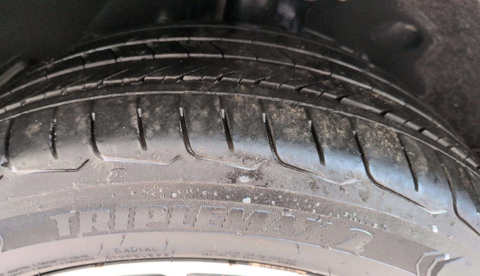 2018 BMW X1 sDrive 20d x Line, Diesel, Automatic, 69,892 km, Right Rear Tyre Tread