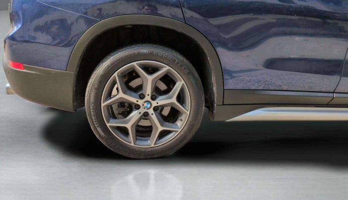 2018 BMW X1 sDrive 20d x Line, Diesel, Automatic, 69,892 km, Right Rear Wheel