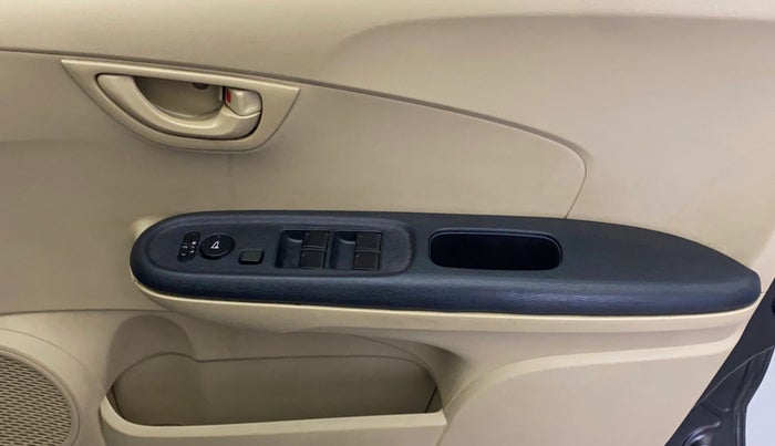 2016 Honda Amaze 1.2L I-VTEC S, Petrol, Manual, 63,272 km, Driver Side Door Panels Control