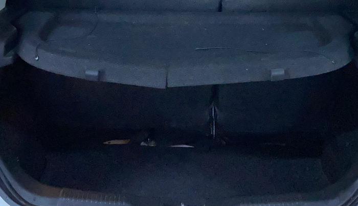 2022 Maruti IGNIS ZETA 1.2, Petrol, Manual, 41,422 km, Boot Inside