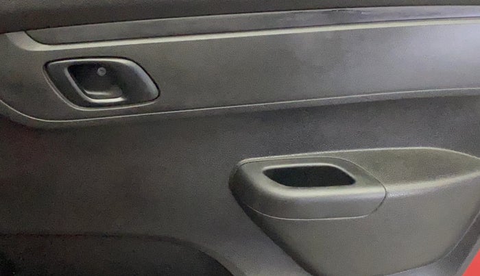 2019 Renault Kwid RXL, Petrol, Manual, 44,759 km, Driver Side Door Panels Control