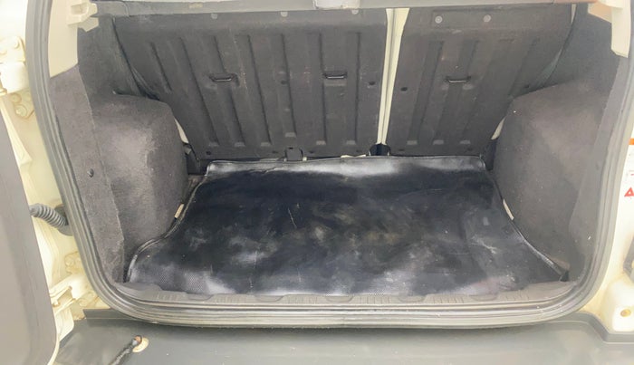 2017 Ford Ecosport TITANIUM 1.5L DIESEL, Diesel, Manual, 79,818 km, Boot Inside