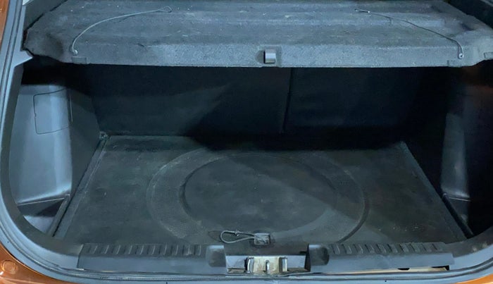 2018 Maruti Vitara Brezza ZDI, Diesel, Manual, 54,822 km, Boot Inside