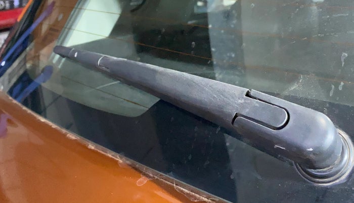 2018 Maruti Vitara Brezza ZDI, Diesel, Manual, 54,822 km, Rear Wiper