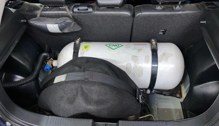 2023 Maruti Baleno  ZETA CNG 1.2L, CNG, Manual, 1,06,909 km, Boot Inside