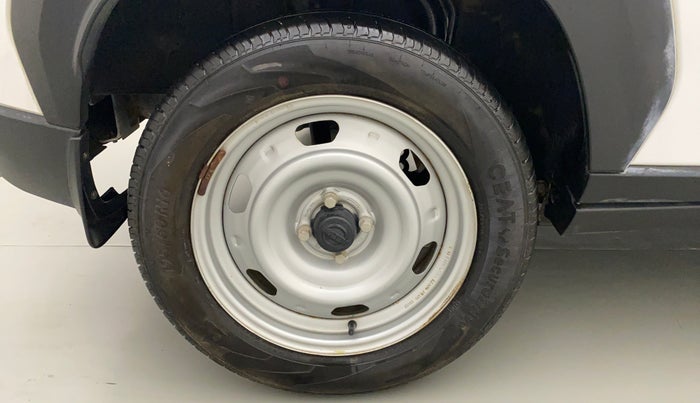2021 Nissan MAGNITE XE, Petrol, Manual, 2,802 km, Right Rear Wheel