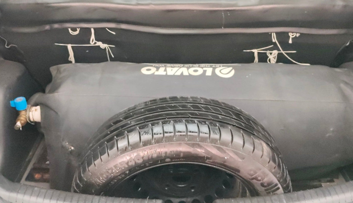 2016 Hyundai Grand i10 SPORTZ 1.2 KAPPA VTVT, CNG, Manual, 1,07,079 km, Boot Inside