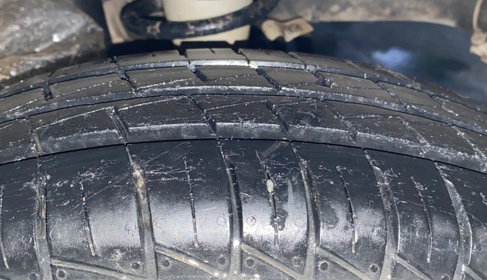 2021 Maruti Alto VXI, Petrol, Manual, 8,685 km, Left Rear Tyre Tread