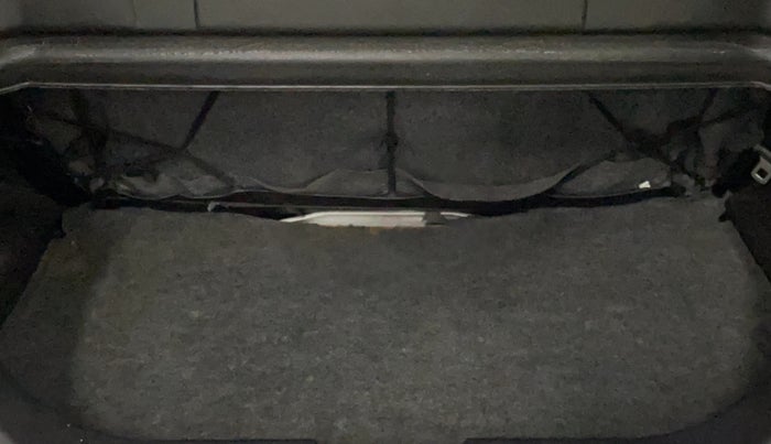 2021 Maruti Alto VXI, Petrol, Manual, 8,685 km, Boot Inside