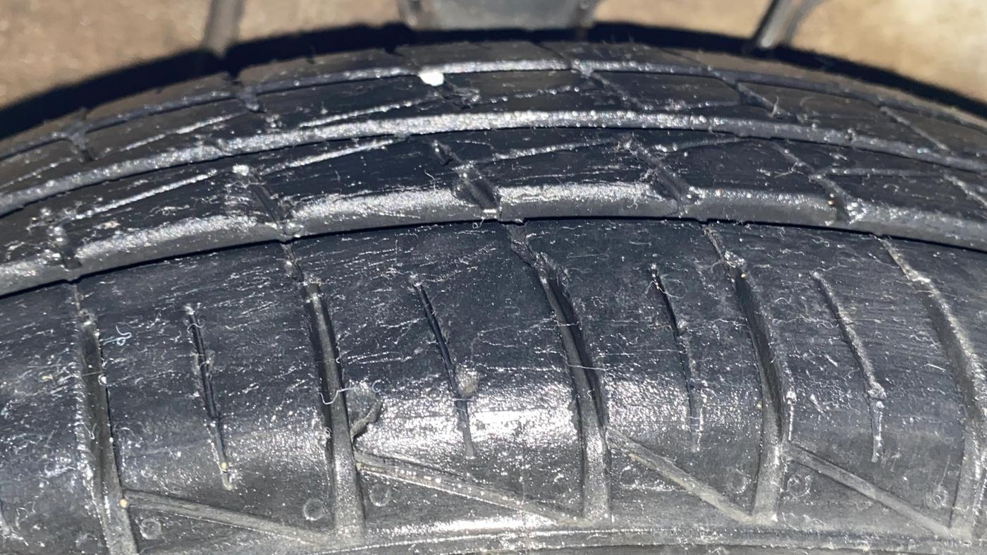 2021 Maruti Alto VXI, Petrol, Manual, 8,685 km, Right Front Tyre Tread
