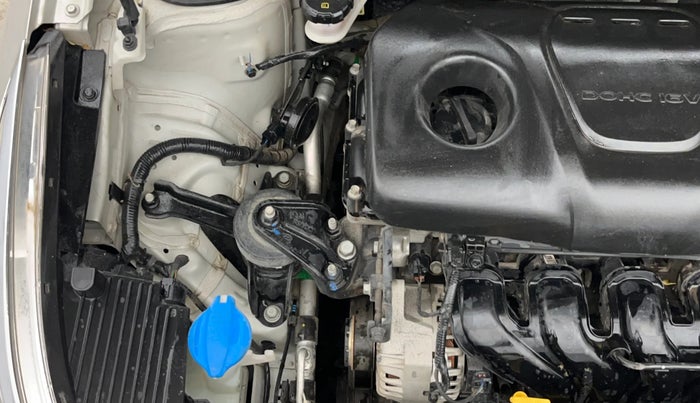 2018 Hyundai Verna 1.6 VTVT SX, Petrol, Manual, 25,790 km, Engine View - Right