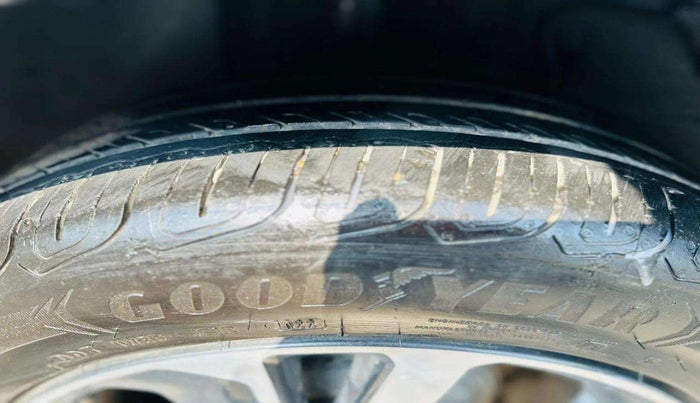 2022 Tata ALTROZ XZA PLUS, CNG, Automatic, 29,288 km, Right Front Tyre Tread