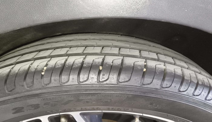 2014 Mercedes Benz GLA Class 200 CDI SPORT, Diesel, Automatic, 88,220 km, Right Front Tyre Tread