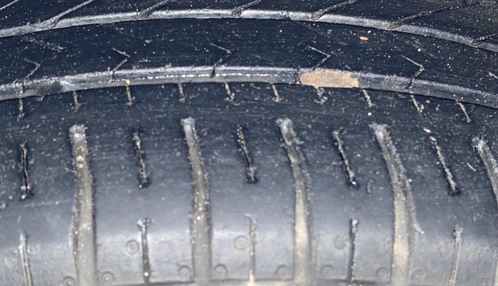 2018 Honda Amaze 1.2L I-VTEC S, Petrol, Manual, 90,647 km, Left Front Tyre Tread