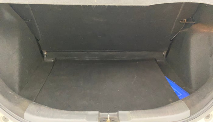 2017 Honda Jazz 1.2L I-VTEC V, Petrol, Manual, 62,700 km, Boot Inside