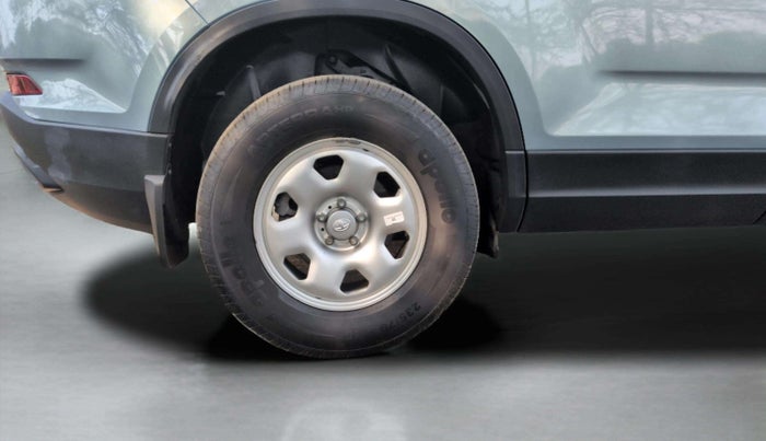2022 Tata Safari XMA, Diesel, Automatic, 19,584 km, Right Rear Wheel