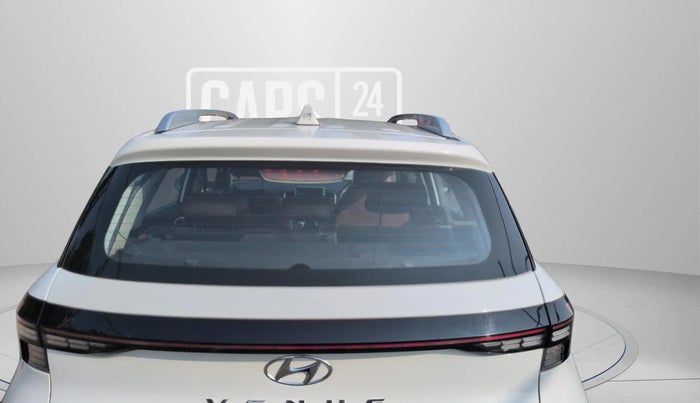 2023 Hyundai VENUE SX 1.2 PETROL, Petrol, Manual, 43,022 km, Rear Windshield