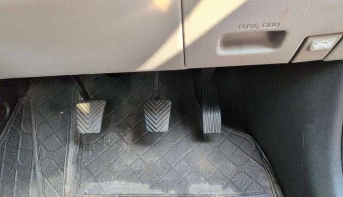 2023 Hyundai VENUE SX 1.2 PETROL, Petrol, Manual, 43,022 km, Pedals