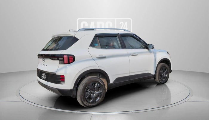 2023 Hyundai VENUE SX 1.2 PETROL, Petrol, Manual, 43,022 km, Right Back Diagonal