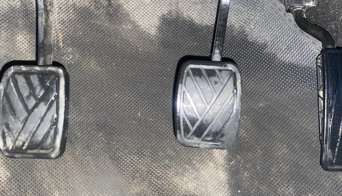 2021 Maruti New Wagon-R LXI CNG 1.0, CNG, Manual, 1,22,230 km, Pedals