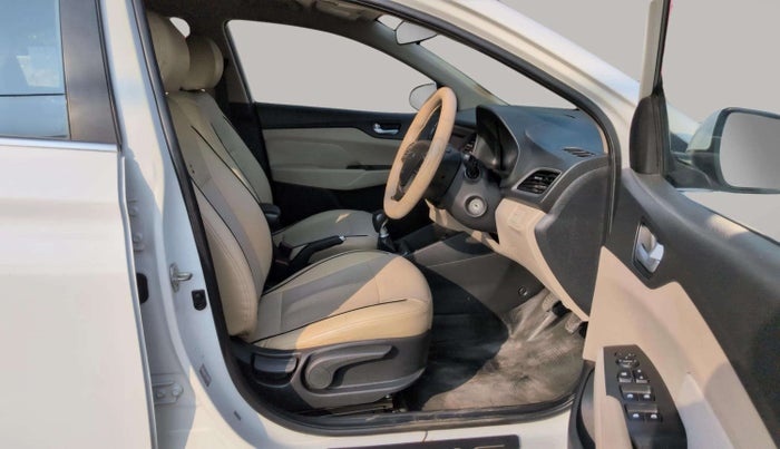 2019 Hyundai Verna 1.4 EX CRDI, Diesel, Manual, 67,423 km, Right Side Front Door Cabin