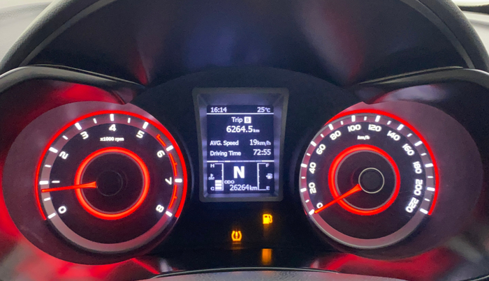 2022 Mahindra XUV300 W8 (O) 1.2 PETROL AMT, Petrol, Automatic, 26,264 km, Odometer Image
