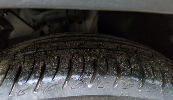 2023 Hyundai Tucson SIGNATURE 2.0 4WD AT DIESEL, Diesel, Automatic, 19,023 km, Right Front Tyre Tread