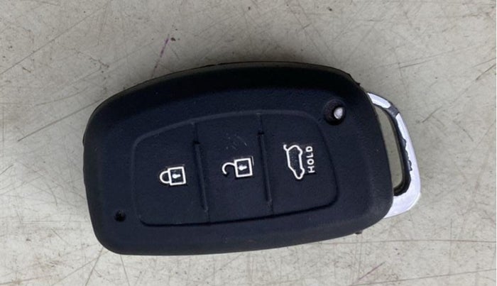 2015 Hyundai Creta SX PLUS 1.6 PETROL, Petrol, Manual, 96,391 km, Key Close Up