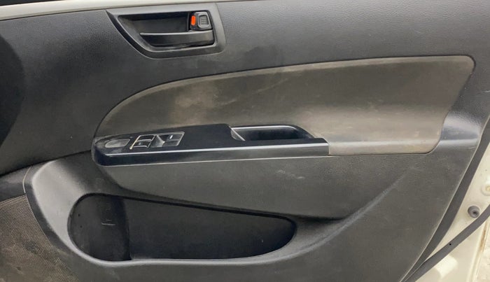 2017 Maruti Swift LXI (O), Petrol, Manual, 95,371 km, Driver Side Door Panels Control