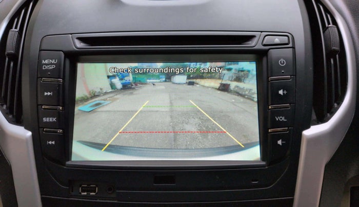 2018 ISUZU D-Max V Cross 4*4 MT, Diesel, Manual, 1,14,493 km, Parking Camera