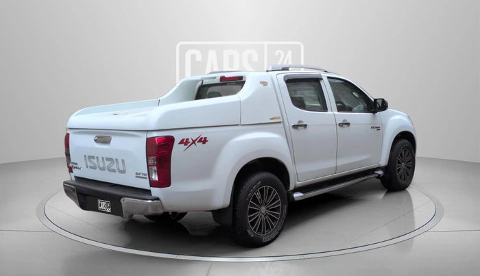 2018 ISUZU D-Max V Cross 4*4 MT, Diesel, Manual, 1,14,493 km, Right Back Diagonal