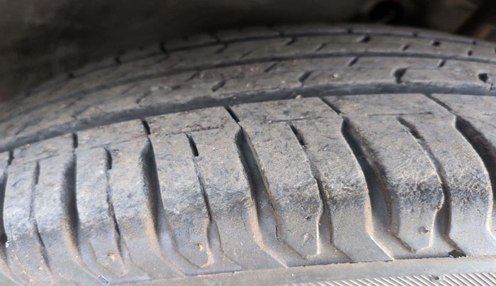 2022 Maruti Ertiga VXi (O), Petrol, Manual, 15,361 km, Right Rear Tyre Tread