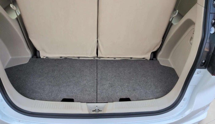 2022 Maruti Ertiga VXi (O), Petrol, Manual, 15,361 km, Boot Inside