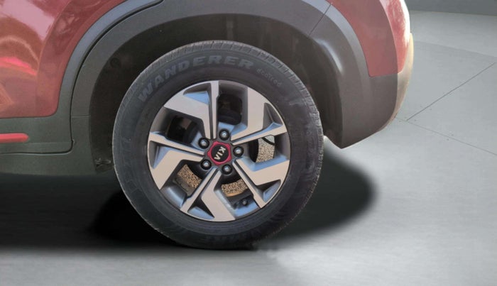 2020 KIA SONET GTX PLUS 1.5 AT, Diesel, Automatic, 37,875 km, Left Rear Wheel