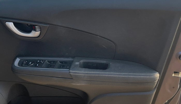 2019 Honda BR-V 1.5L I-VTEC VX, Petrol, Manual, 91,491 km, Driver Side Door Panels Control