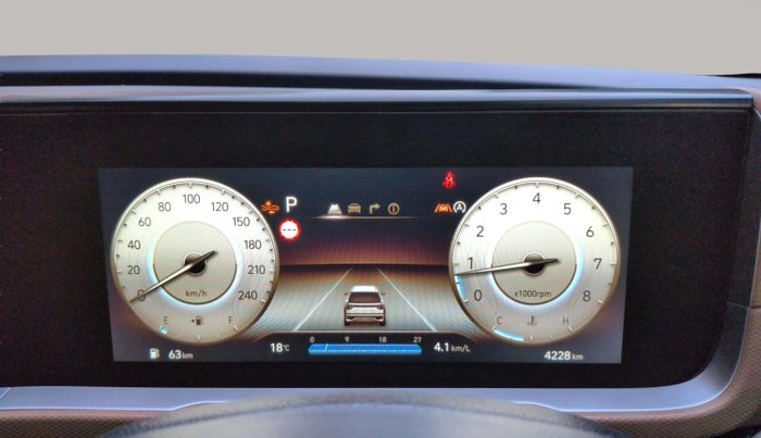 2024 Hyundai ALCAZAR Signature 7 STR 1.5 Turbo GDi Petrol DCT, Petrol, Automatic, 4,227 km, Odometer Image