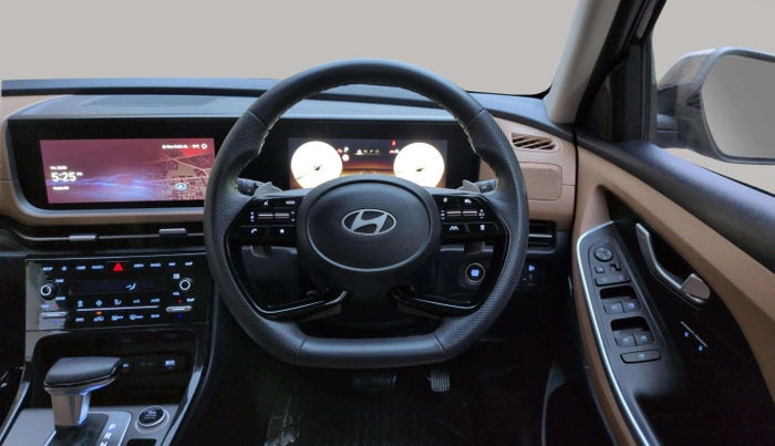 2024 Hyundai ALCAZAR Signature 7 STR 1.5 Turbo GDi Petrol DCT, Petrol, Automatic, 4,227 km, Steering Wheel Close Up