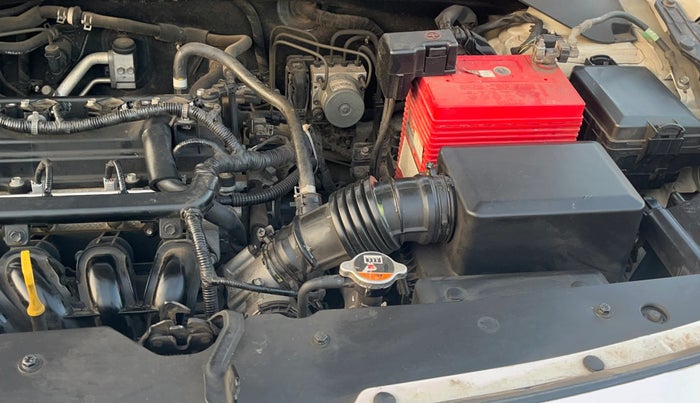 2019 Hyundai Elite i20 SPORTZ PLUS 1.2 DUAL TONE, Petrol, Manual, 74,392 km, Engine View - Left