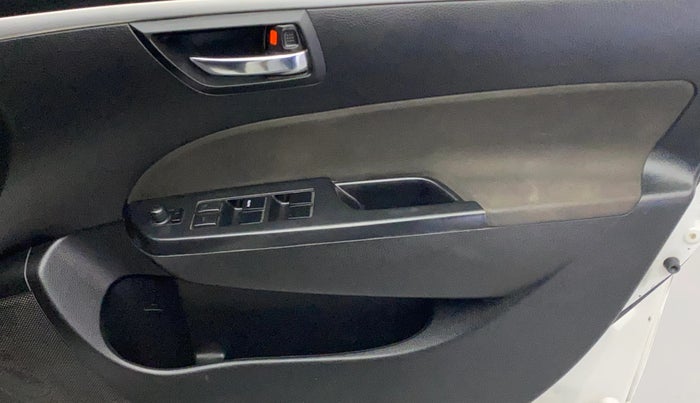 2015 Maruti Swift ZXI, Petrol, Manual, 1,19,459 km, Driver Side Door Panels Control