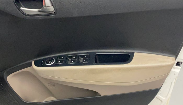 2015 Hyundai Xcent S 1.2, Petrol, Manual, 66,939 km, Driver Side Door Panels Control