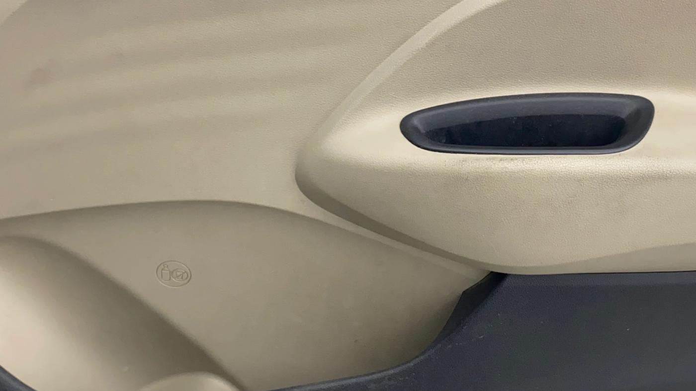 2021 Hyundai NEW SANTRO SPORTZ AMT, Petrol, Automatic, 75,804 km, Driver Side Door Panels Control