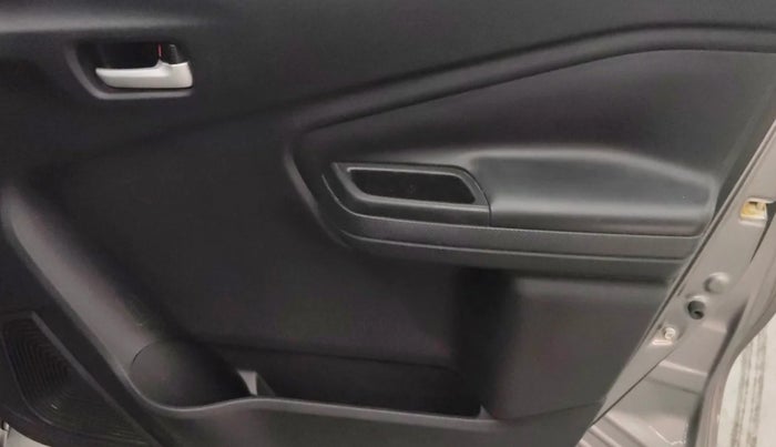 2022 Maruti Celerio VXI CNG, CNG, Manual, 38,810 km, Driver Side Door Panels Control