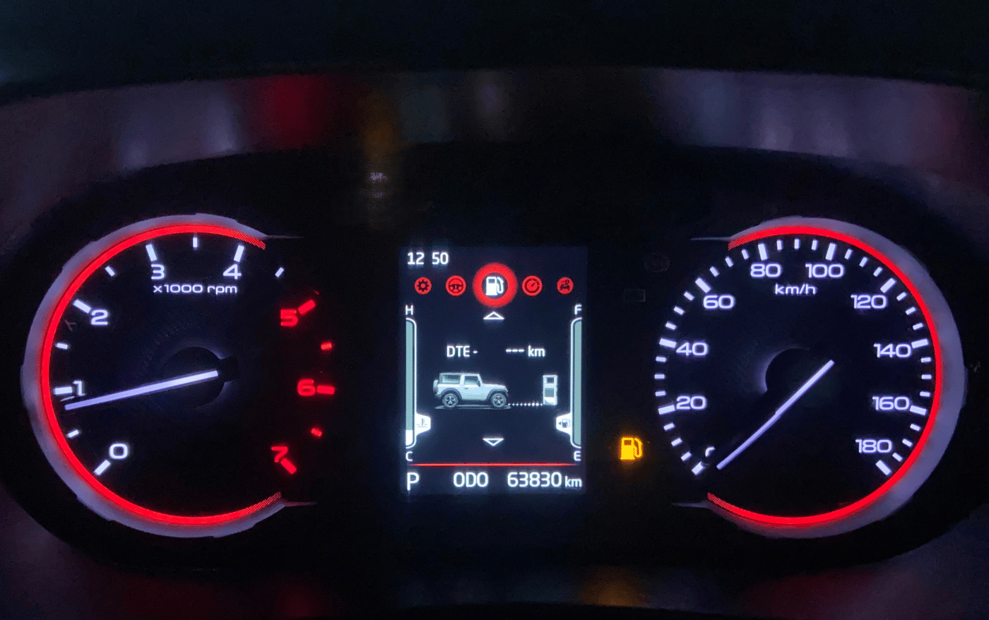 2021 Mahindra Thar LX D 4WD AT CONVERTIBLE, Diesel, Automatic, 63,777 km, Odometer Image