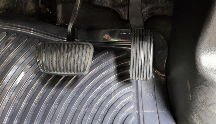 2025 KIA CARNIVAL LIMOUSINE PLUS 2.2 7 STR, Diesel, Automatic, 10,558 km, Pedals