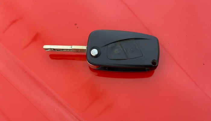 2016 Fiat Punto EVO DYNAMIC 1.2, Petrol, Manual, 60,364 km, Key Close Up