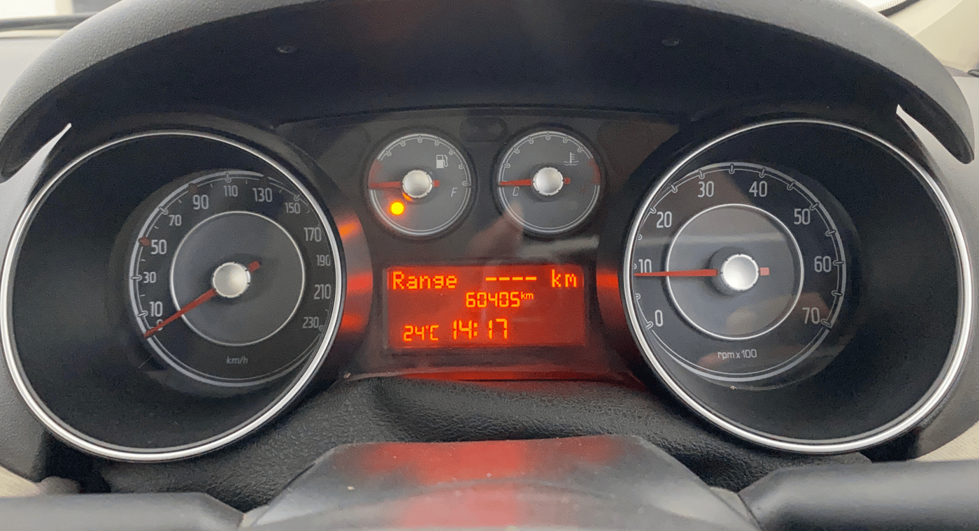 2016 Fiat Punto EVO DYNAMIC 1.2, Petrol, Manual, 60,364 km, Odometer Image