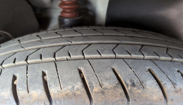 2024 Hyundai Creta SX TECH 1.5 PETROL iVT, Petrol, Automatic, 8,823 km, Left Front Tyre Tread