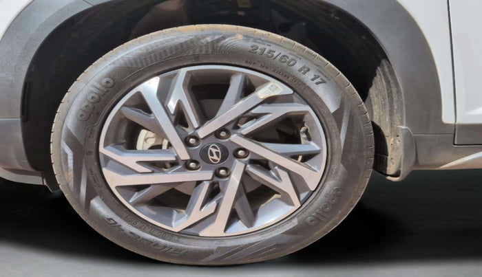 2024 Hyundai Creta SX TECH 1.5 PETROL iVT, Petrol, Automatic, 8,823 km, Left Front Wheel