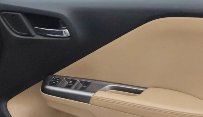 2014 Honda City 1.5L I-DTEC VX, Diesel, Manual, 64,579 km, Driver Side Door Panels Control